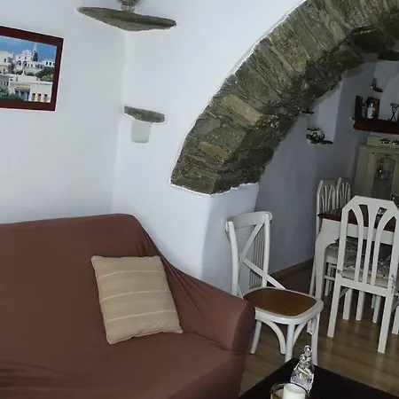 Το Σπίτι Του Παππού Apartment Steni Exterior photo