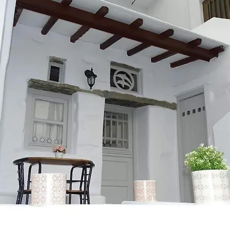 Το Σπίτι Του Παππού Apartment Steni Exterior photo